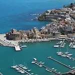 Villaseasicily , Pool Salt Water And Natural Chlorine In - Palermo Villa Balestrate