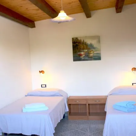 Villaseasicily , Pool Salt Water And Natural Chlorine In - Palermo Villa Balestrate