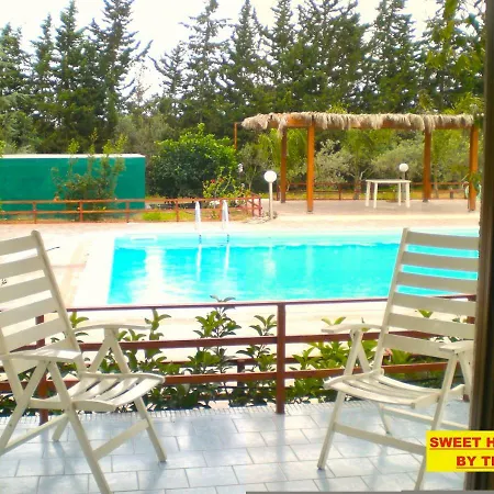 Villaseasicily , Pool Salt Water And Natural Chlorine In - Palermo * Balestrate